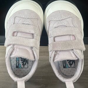 Vans ComfyCush New Skool V Glitter Sneaker